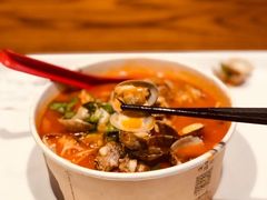 -何记花甲(海岸城旗舰店)