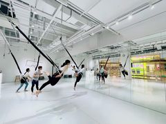 -Jumphai室内蹦极运动