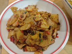 -自贡盐帮菜·玩辣餐厅(樱花园西街店)