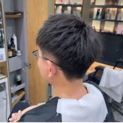 -苑苑发型设计
