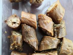 -狗撵鸭(泰山公寓店)