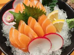 -晶吉·居酒屋·烧鸟·生鱼饭(中山区民主广场店)