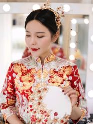 -派丽莫Pellimo原创设计婚纱品牌