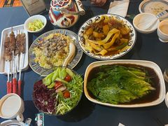 -伊带伊路新疆美食府(呼家楼店)