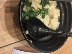 上海小馄饨-小杨生煎(周浦万达店)