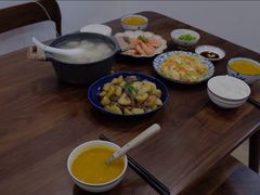 -天鹅到家·保姆月嫂育儿嫂(朝阳店)