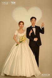 -唯一旅拍·颂当代影像艺术中心(上城店)