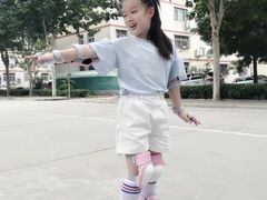 -悦动体能篮球羽毛球网球(三里河店)