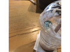 -星巴克(广州南站A18检票口楼上)