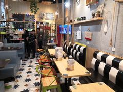 大堂-董一米线(汉峪金谷店)
