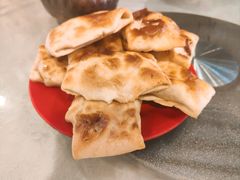 -维吾尔餐厅(宜山路店)