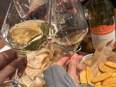 -Vinup薇葡·葡萄酒自助Bar(江宁路店)