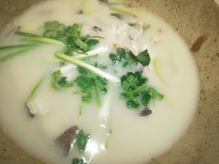 -鲜呦蒸汽石锅鱼(北辰路店)