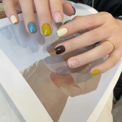 -悦指间美甲美睫