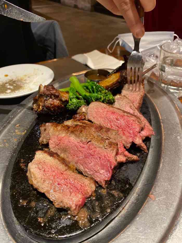 食间牛排(湖西路店)