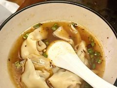 -新盈光·云会所(百丈东路店)