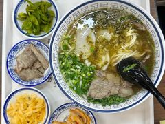 牛肉拉面-陇兴楼兰州拉面(西安咸阳国际机场店)