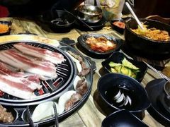 -哈哈碳都·牛肋条无限自助烤肉(台江万达店)