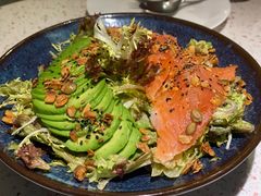 牛油果烟熏三文鱼沙拉-BE BRIGHT KITCHEN(正佳广场店)