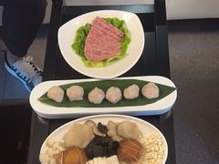 -煲王粤菜餐厅(中侨中心店)