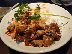 -大头虾越式风味餐厅(光明广场店)