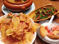 -老滇山寨•云南特色菜•地方菜•民族风情歌舞表演(金碧店)