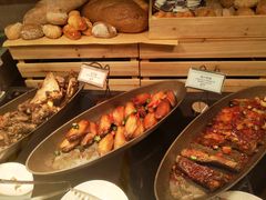 -咖啡苑自助餐厅·中国大饭店
