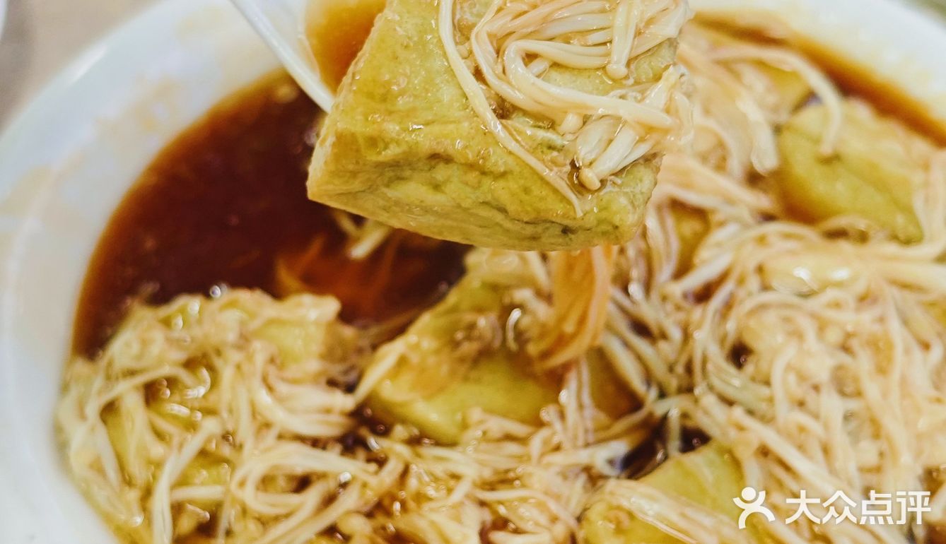 珠海｜朋友推荐的老字号，环境像农家菜店