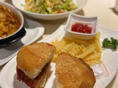 澳门猪扒包-本味轩精品茶餐厅(黄山路店)