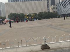-万达广场(龙湖店)