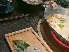 -湊湊火锅·茶憩(打浦桥日月光店)