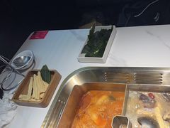-九鼎轩脆毛肚火锅(南京东路店)