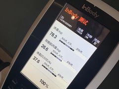 -蓝天国际游泳培训基地(华腾园店)