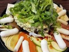 -顶顶红石锅拌饭(步行东街店)