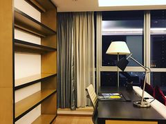 -苏州环球188国际公寓(金鸡湖店)
