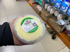 -正飞鲜奶(吐鲁番路店)