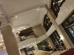 -汕尾巴黎半岛酒店