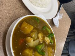 咖喱虾仁饭-喜莲咖啡
