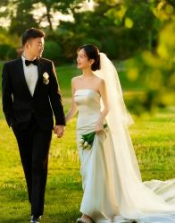 -喜爱高定婚纱摄影