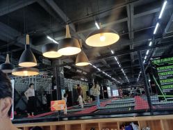 -零重力蹦床空间·滑梯·海洋球·团建(奥特莱斯店)