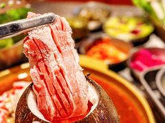 -瑞虹新天地月亮湾