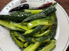 酸辣瓜条-清真永恒华威肉饼(潘家园店)