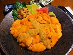 三色海胆饭-魔丼屋(日月光店)
