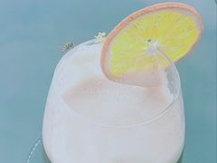 -游心咖啡(青山滨江店)