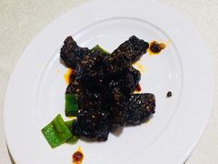 -梅龙镇酒家(南京西路总店)
