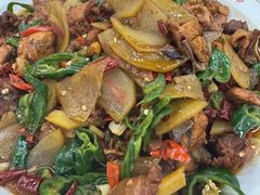 -鲁南仔·滕州炒鸡(经三路店)