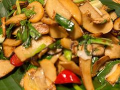 -云之南(八里庄店)