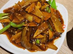 -六泰居·尔滨地标·东北菜(黄河路店)