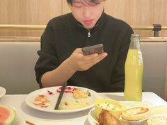 -好伦哥比萨烤肉自助(八里桥店)