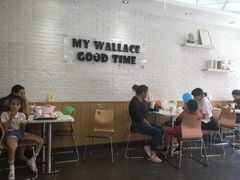 -华莱士·炸鸡汉堡(蜜欢购物店)